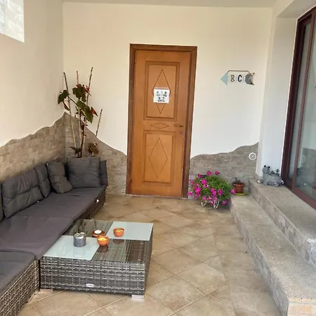 Feriehus Casa Mirto *