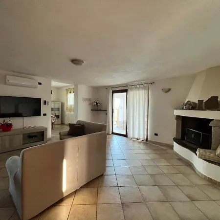 別荘 Casa Mirto オルビア